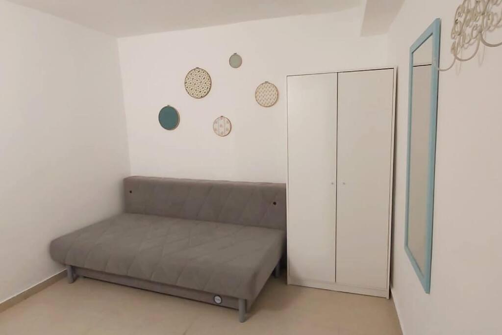 צימר בירושלים- יחידת ארוח מול יער ירושלים Apartamento Exterior foto